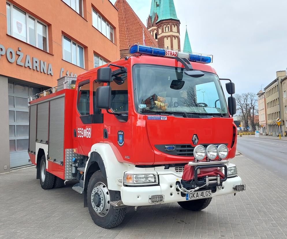 Ochotnicy z Wejherowa z nowym wozem. To nabytek od innych druhów 