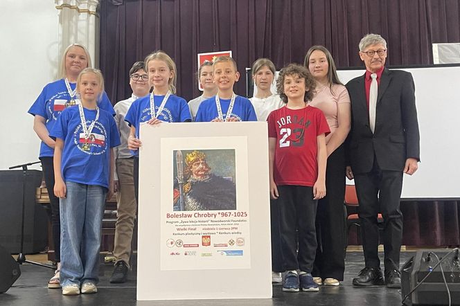 Polonijne dzieci błysnęły wiedzą o Chrobrym. Dwa konkursy na 1000-lecie państwa polskiego