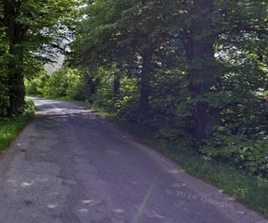 Stali i przyglądali się jak płonie ich dom. Padli ofiarą bezdusznego systemu. Wszystko przez absurdalne przepisy