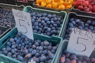 Jesień wkracza na targowiska w Rzeszowie. Kupisz już grzyby, dynie, orzechy i inne przysmaki!