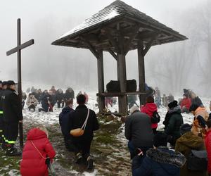 Droga Krzyżowa z Nowej Słupi na Święty Krzyż