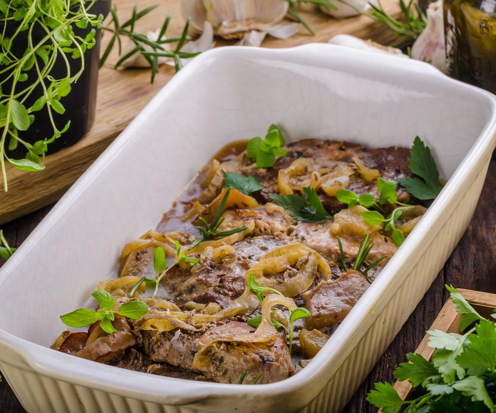 Schab w sosie cebulowym