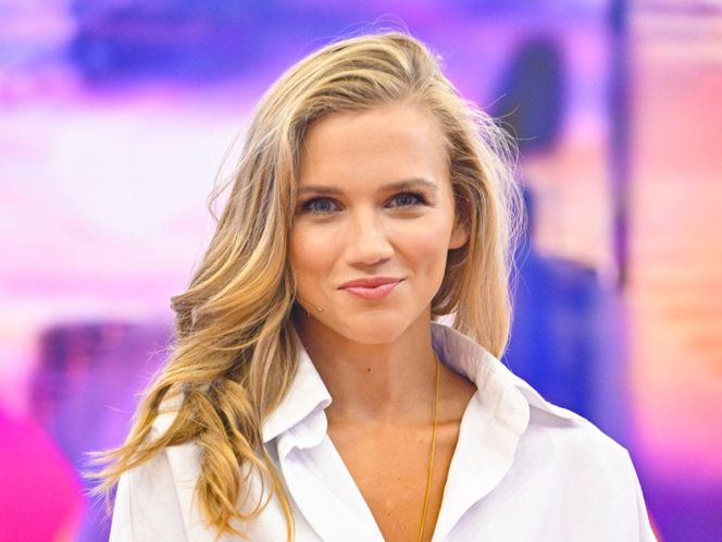 Agnieszka Kaczorowska nadaje z budowy