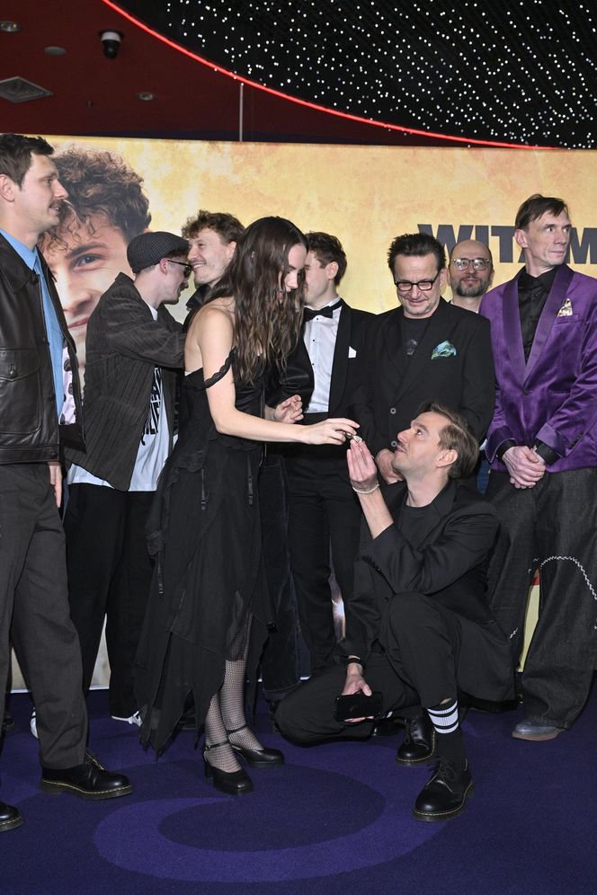 Premiera "LARP. Miłość, trolle i inne questy": Pawł Deląg z partnerką