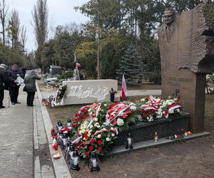 Tak wygląda grób Jana Olszewskiego 6. rocznice śmierci