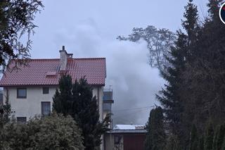 Potężny pożar stolarni pod Warszawą. Gęsty dym widać było z daleka