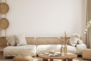 Urządź dom w stylu japandi.  Salon, meble i inne inspiracje w duchu japońskiego minimalizmu