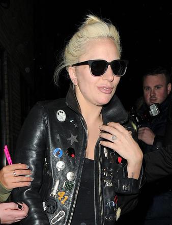 Lady Gaga - Poker Face o 5 rano w Londynie