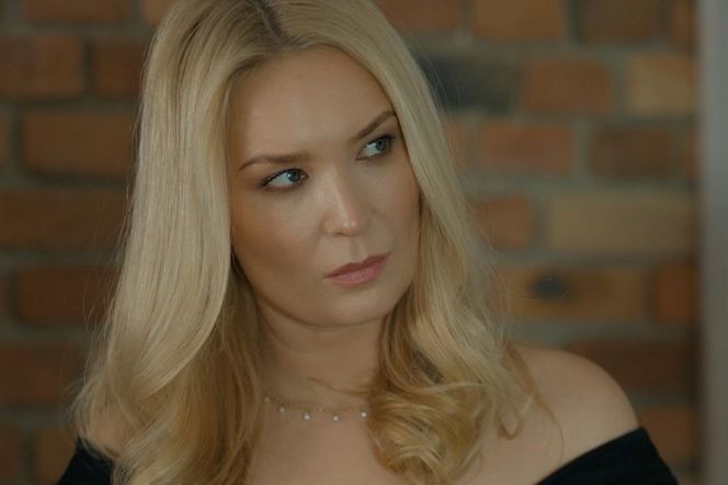 Barwy szczęścia, odcinek 3197: Karolina podsłucha rozmowę Bruna z Jagodą! Usłyszy jak się umawiają - ZDJĘCIA