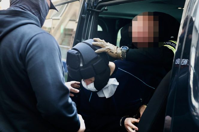 Morderstwo na UW. 22-letni student doprowadzony do prokuratury