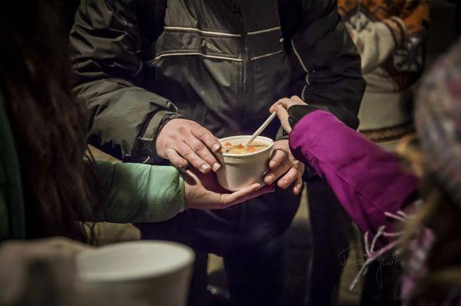 Katowice: Nakarmią każdego kto tego potrzebuje. Zupa w Kato organizuje II Światowy Dzień Ubogich