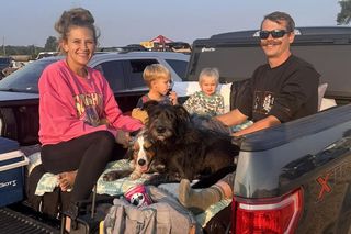 Zabierz psa do kina pod Chicago