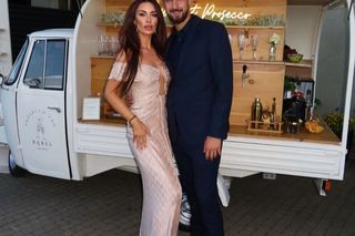 Wielka miłość bramkarza Termaliki i byłej partnerki Milika. Legia na horyzoncie, a on na ławce. Co dalej?