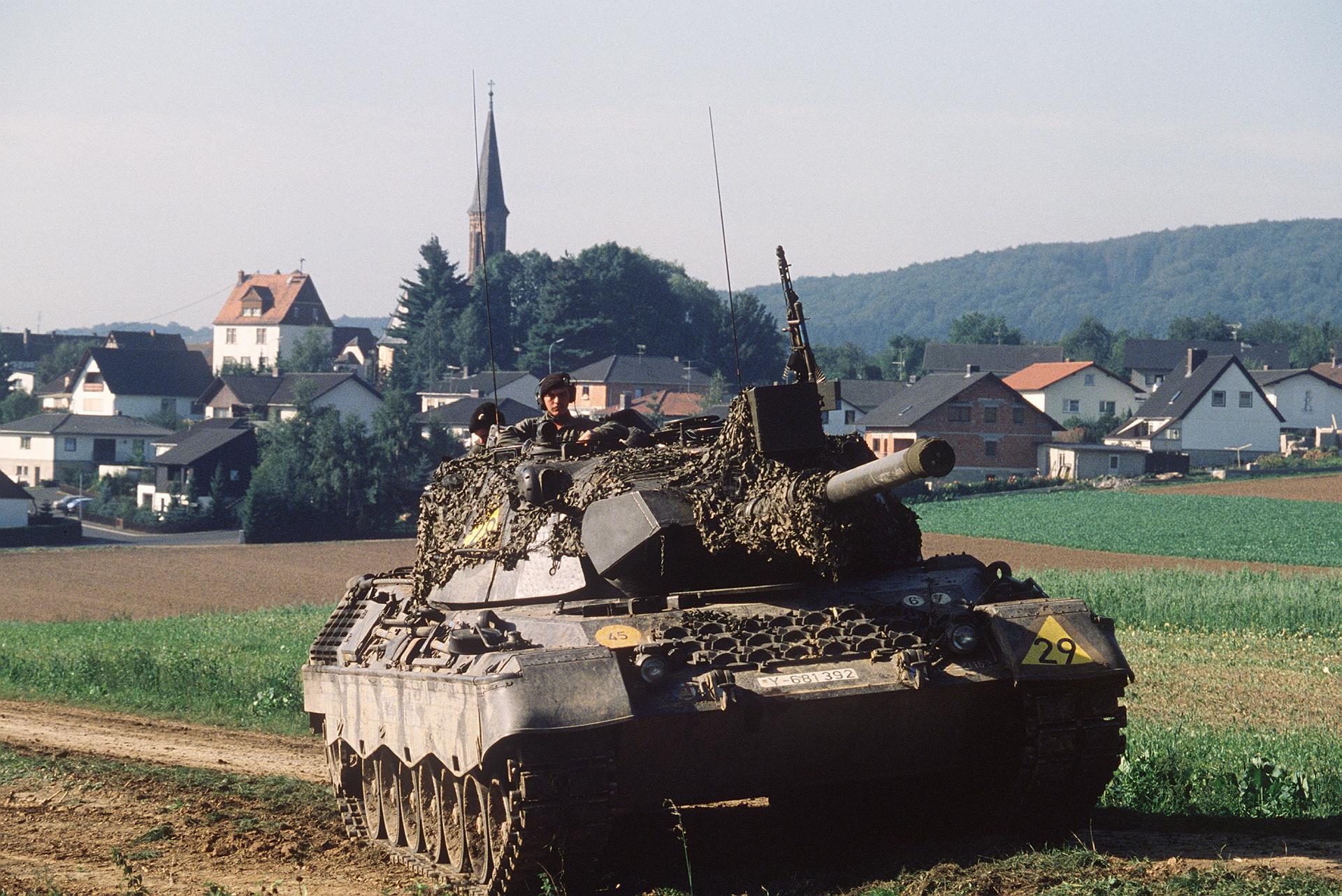 LEOPARD 1