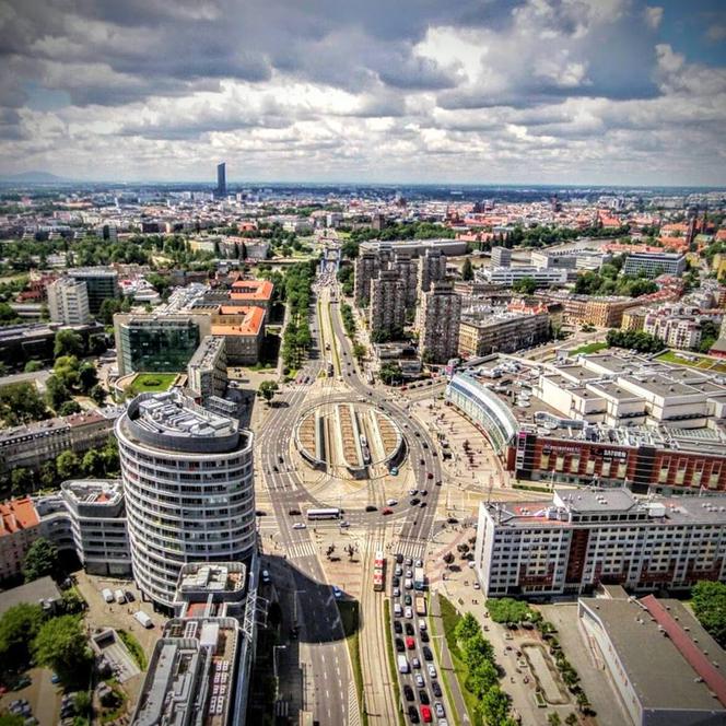 Wrocław widziany z lotu ptaka w obiektywie kamery bezzałogowych statków powietrznych