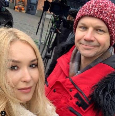 	Barwy szczęścia na planie. Karolina (Marta Dąbrowska), Bruno (Lesław Żurek)