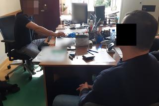 Zatrzymany w rękach policji