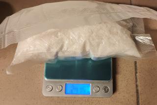 Nastolatek zaatakował policjanta! W domu miał prawdziwą aptekę