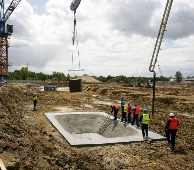 Uroczystość wmurowania kamienia węgielnego pod stadion we Wrocławiu