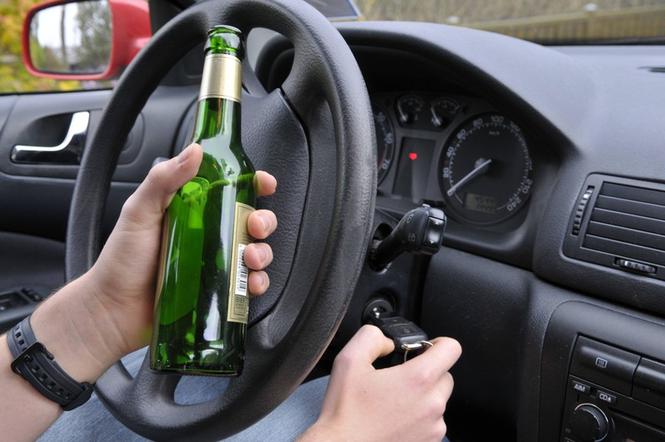 alkohol, pijany kierowca