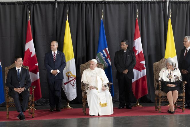 Światowi przywódcy u boku papieża Franciszka