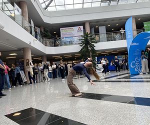 Targi Pracy na UWM 2025. Ogromne zainteresowanie wydarzeniem. Zobacz zdjęcia!