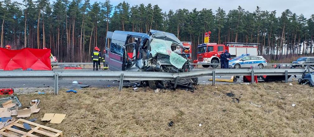 Tragedia w Małopolsce. W koszmarnym wypadku busa zginęły 4 osoby
