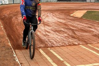 Tor i zawodnicy LKS Szawer Leszno gotowi na sezon 2025 