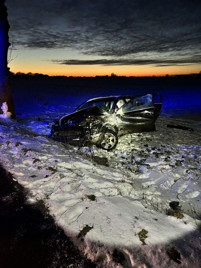 17-latek spowodował wypadek drogowy. Nie miał prawa jazdy