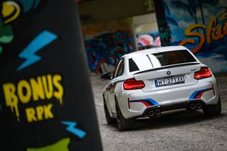 BMW M2 z częściami M Performance