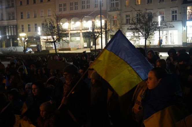 Manifestacja w trzecią rocznicę wybuchu wojny w Ukrainie