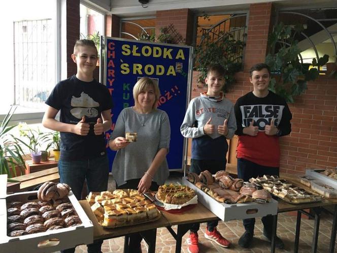 Słodka środa czyli cykliczna akcja charytatywna w Zespole Szkół Budowlanych w Braniewie 