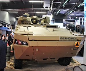 MSPO 2025: Rosomak-L