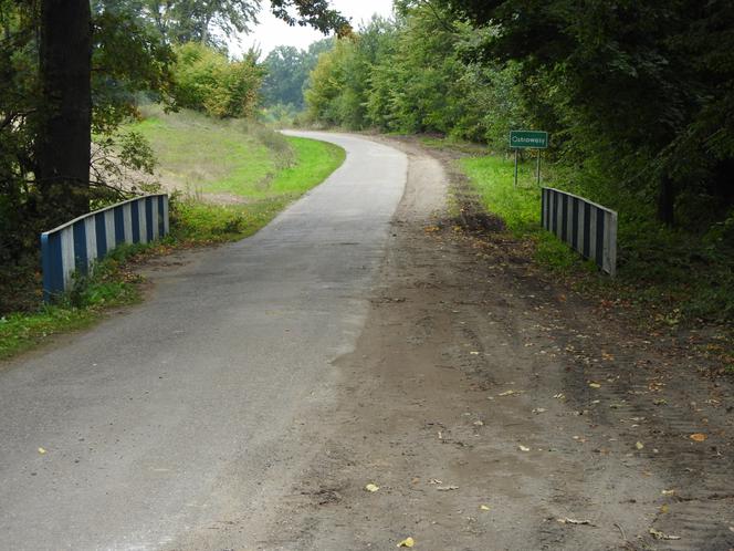 Trwa przebudowa drogi w Okolicy Ostrowąsów