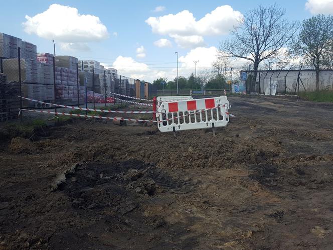 Zaczęła się budowa ul. Kustronia w Lesznie