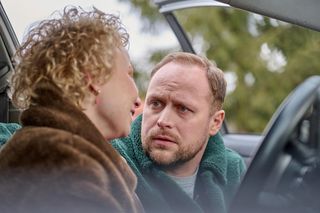 Na Wspólnej odc. 4012: Beata (Katarzyna Ptasińska), Paweł (Grzegorz Kwiecień)