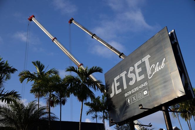 Makabra! Zawalił się dach dyskoteki. Co najmniej 184 osoby nie żyją!