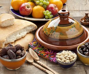 Marokański tadżin z wołowiny: przepis krok po kroku