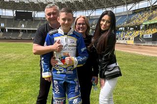 Młody żużlowiec z Torunia chce iść w ślady Sajfutdinowa. Bartek Derek może liczyć na najbliższych