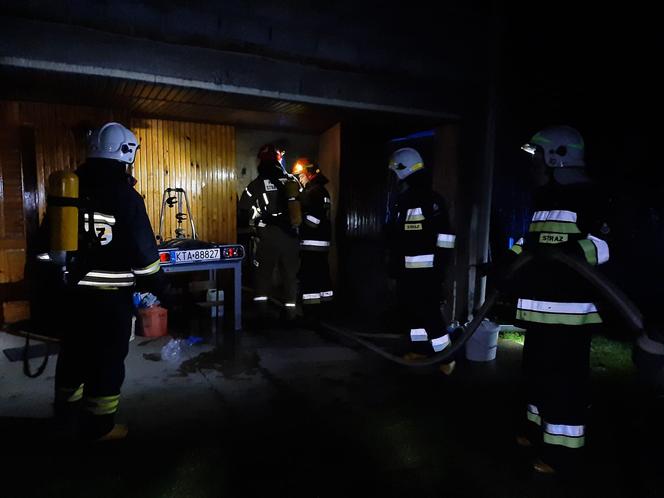 Lubaszowa. Strażacy walczyli z pożarem kotłowni w budynku mieszkalnym