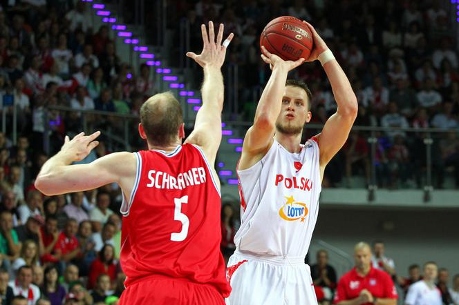 Eurobasket 2015: Polska - Rosja. Transmisja TV LIVE i RELACJA ONLINE. Gdzie oglądać NA ŻYWO?