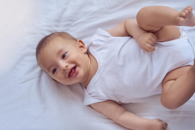 Kręcz szyi u niemowląt - dlaczego niektóre maluszki wymagają wizyty fizjoterapeuty?
