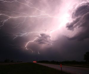 Przez woj. opolskie przechodzą gwałtowne burze. Ponad 200 zdarzeń 