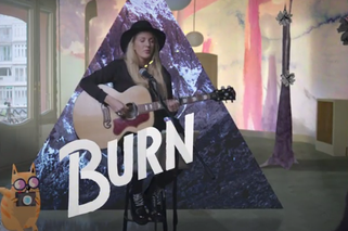 Ellie Goulding w akcji Łam Zasady - baw się interaktywnym teledyskiem piosenki Burn [VIDEO]