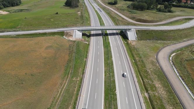 S16 Borki Wielkie Mrągowo jest przedłużeniem dwujezdniowej trasy pomiędzy Biskupcem a Borkami