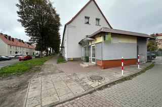 Wpadł do sklepu ze szlifierką. Nie chodziło o reklamację