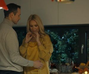 	Barwy szczęścia odc. 3199. Bruno (Lesław Żurek), Karolina (Marta Dąbrowska)