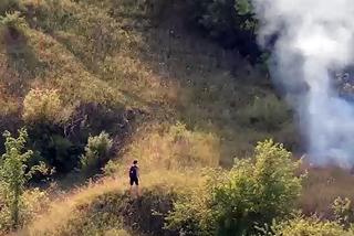 Pościg policyjnego drona za podpalaczami