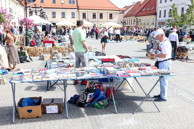 Mikołowski Jarmark Staroci odbywa się na Rynku