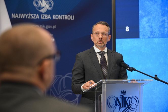 Szokujący raport NIK o maturach. Wyniki zaniżone o połowę, co piąty egzaminator popełniał błędy